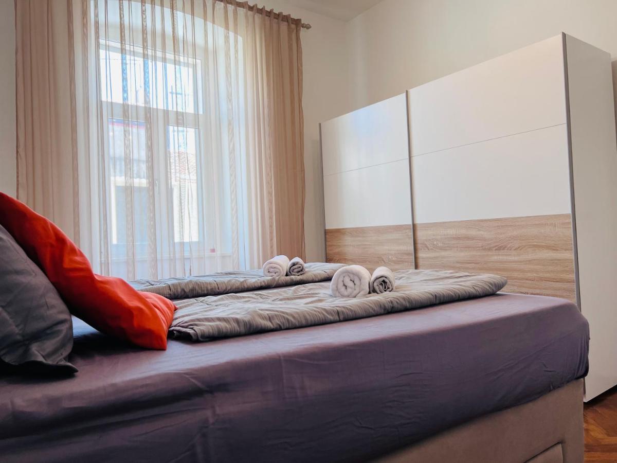 Apartment For Special Getaway Rose Pula Luaran gambar